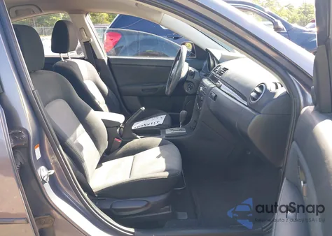 2008 Mazda Mazda3 I from USA, damaged, VIN JM1BK32G181807812